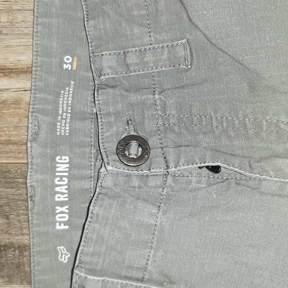 Fox racing cargo shorts - Picture 3 of 4